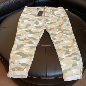 Seven7 distressed camo boyfriend jeans (NWT)